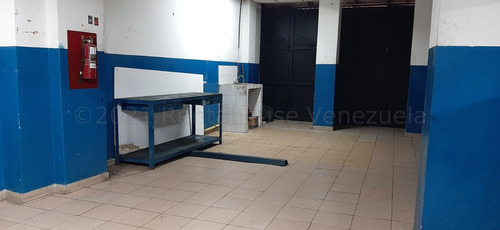 Imagen 21 de 28 de Ls Vende Local Comercial La Candelaria 23-8874