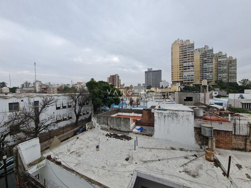 Imagen 6 de 6 de Vargez Vende Departamento En Barrio Alberdi