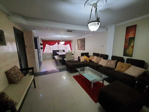 Imagen 11 de 22 de Apartamento En Alquiler En La Sagrada Familia Vanessa Suarez