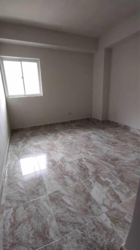 Apartamento En Venta Obra Blanca En Mañongo Ed - 288812