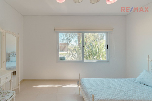 Venta Casa Fincas San Vicente 1 Con Fondo A Laguna