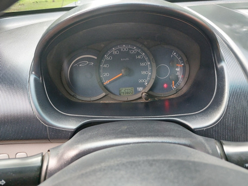 Imagen 14 de 18 de Mitsubishi L200 2.5 4d56 Liso A/c