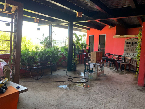 Alquiler Local Comercial Para Restaurant A Nivel De Calle Urb. La Union, El Hatillo. Inf. Ma. Fda. Varela