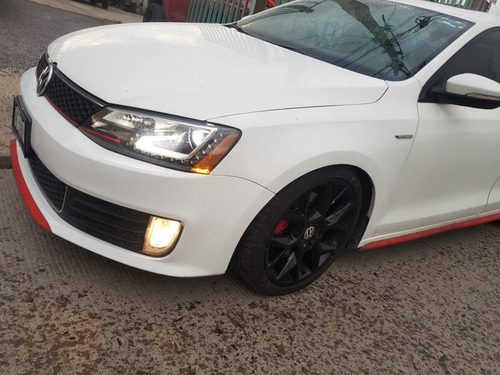 Imagen 1 de 15 de Volkswagen Jetta 2014 2.0 At