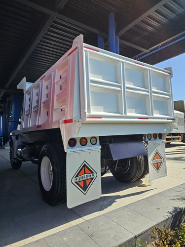 International 4300 Modelo 2014 Volteo Nuevo 7 Metros Cúbicos