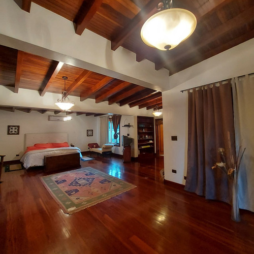 Imagen 16 de 30 de Venta De Casa En Prados Del Este 8h/ 9b/ 5p