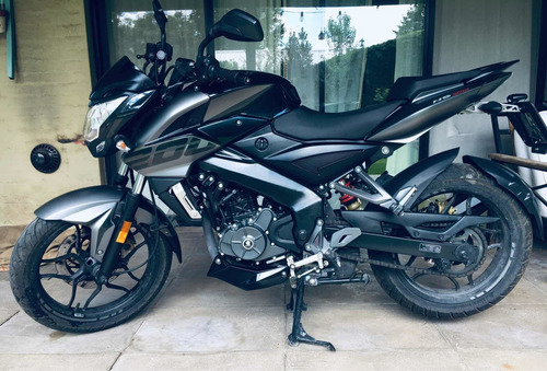 Bajaj Rouser 200 Ns