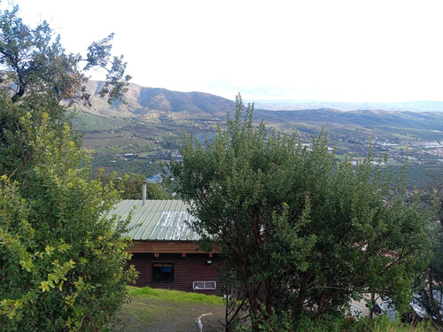 Venta De Parcela Con Casa En Lomas De San Isidro, Quillota