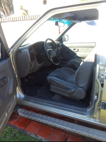 Isuzu Pick Up 3.1 D/c Turbo Aa