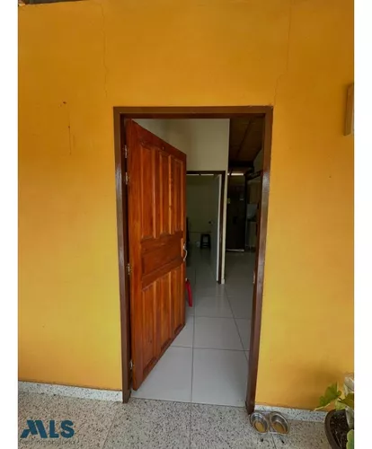 Zona Verde Y Espacio Para En Futuro Construir Pisc...(mls#248454)