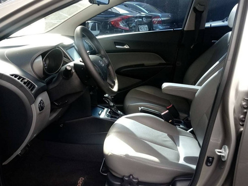 Imagem 9 de 13 de Hyundai Hb20s 1.6 Premium 16v Flex 4p Automático