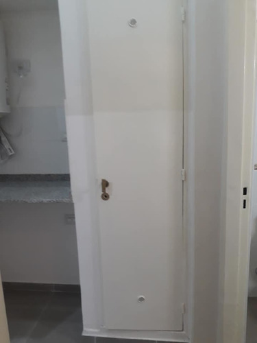 Imagen 11 de 14 de Departamento Alquiler Temporario San Nicolas 2 Ambientes Con Patio
