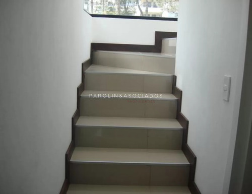 Casa En Venta De 3 Dormitorios En Complejo Solanas Barrio Cerrado, Punta Del Este.