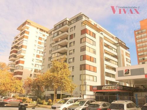 Departamento En Venta De 4 Dorm. En Las Condes