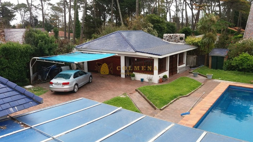 Muy Lindo Chalet Puntaesteño A Metros De La Playa Mansa- Ref: 2322