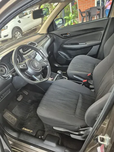 Suzuki Swift 1.2 Dzire At