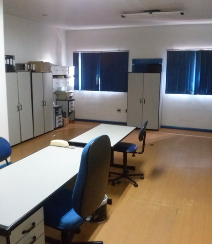 Vendo Prédio Comercial De 456m² Bem Arejado E Seguro Ao Lado Do Centro Do Rj