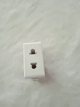Comprar Toma Corriente Sencillo Bticino Matix Tipo Europeo