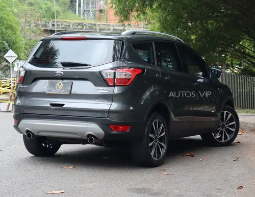 Ford Escape 2.0 Titanium