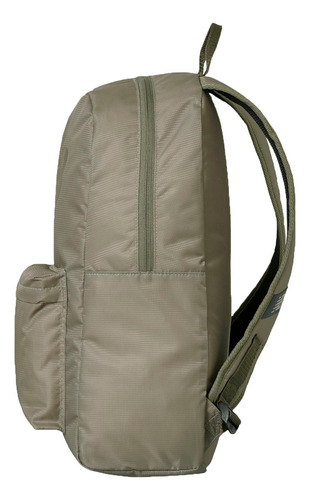 Mochila New Balance Lifestyle Unisex Opp Core Vde Oliva Cli Color Verde Oliva Diseño De La Tela Liso