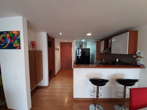Imagen 3 de 14 de Hermoso Apartamento Barrio Contador Bogotá