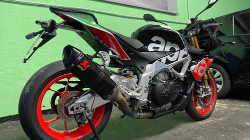 Imagen 7 de 11 de Aprilia Tuono V4 1100