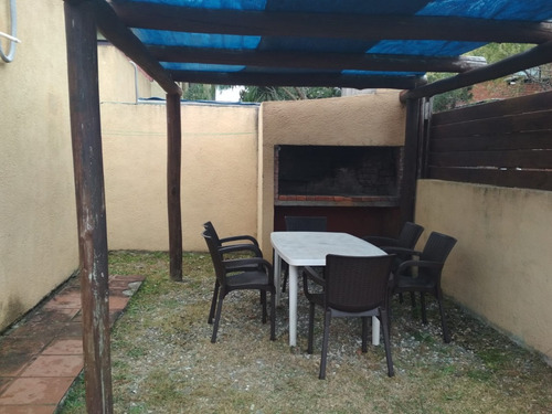 Playa 1 Cuadra Fin De Semana $4900 Enero 135 Dolares A Dos Del Superdevoto Rambla 2 Baños