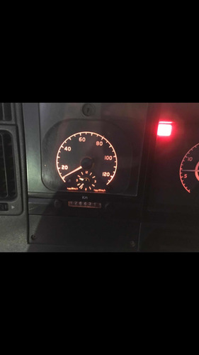 Imagem 1 de 10 de Volvo Vm 260 Bi Truck