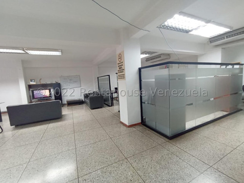 Edificio Comercial En Venta En Avenida Libertador Barquisimeto Lara. Código 23-15252 Excelente Oportunidad Al Mejor Precio Negociable!!!. Comunicate Conmigo! Gracias. Pregunta Sin Compromiso Kv #