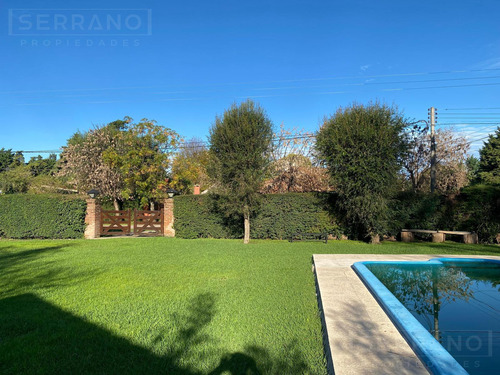 Venta Casa 3 Amb En Parque Sakura, Exaltacion De La Cruz