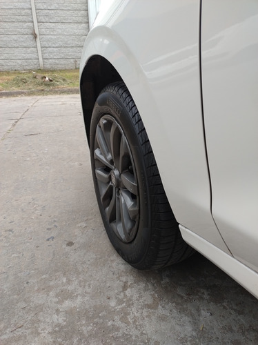 Fiat Cronos Sporting Impecable Estado