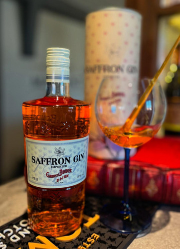 Gin Saffron Gabriel Boudier. Origen Francia. 700 Ml