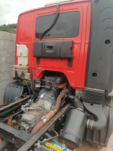 Mercedez Accelo 915