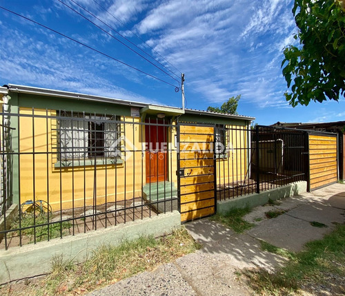 Casa En Venta En Estación Central A Pasos De Metro Las Rejas