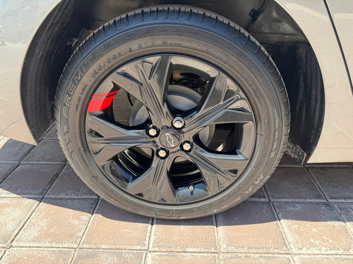Chevrolet Onix 1.0T Premier Red Line At