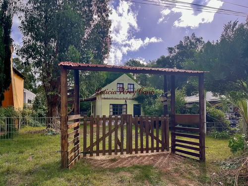 Venta Casa 3 Dormitorios En Balneario Santa Ana, Canelones 