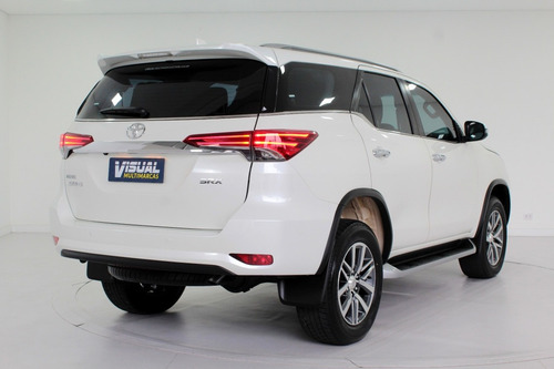 Imagem 4 de 14 de Toyota Hilux Sw4 2.8 Srx 4x4 7l Turbo Diesel Automático 6m
