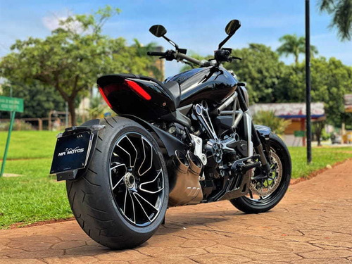 Imagem 10 de 11 de Ducati Xdiavel S