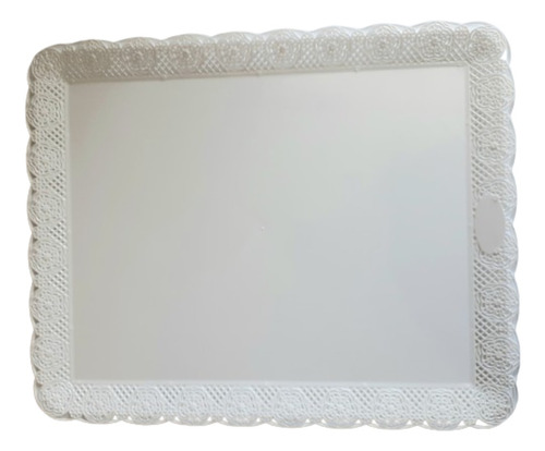 Bandeja Plástica Calada Blonda Rectangular 1/2kg 19x24cm 10u
