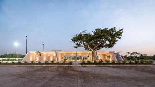 Terreno En Venta En Exclusivo Residencial Al Norte De Mérida