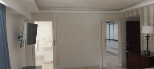 Foxpiantini.com - A111 | Apartamento En Alquiler En Piantini | Exclusividad Y Confort