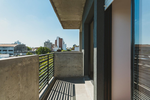 Excelente Dpto. 2 Dorm. Contrafrente C/ Balcón A Estrenar