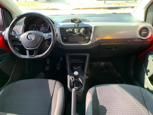 Imagen 12 de 18 de Volkswagen Up! 2018 1.0 Cross Up!
