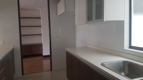 Imagen 9 de 30 de Apartamento En Arriendo Santa Barbara Occidental 741-812