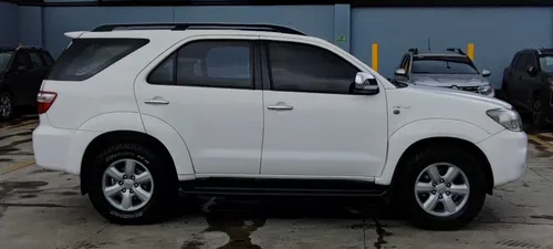 Toyota Fortuner 4.0 Sr5