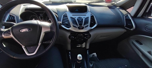 Imagen 5 de 6 de Ford Ecosport 2014 1.6 Titanium 110cv 4x2