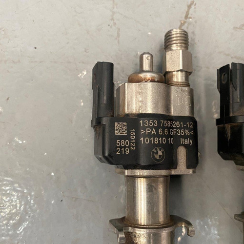 Imagem 3 de 4 de Bico Injetor Bmw X6 4.4 V8 2014 (original) (unidade)
