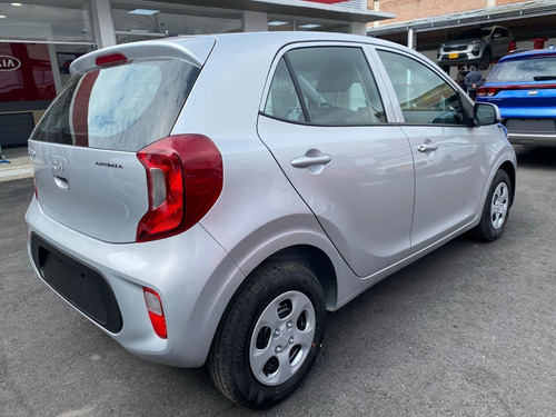 Imagen 8 de 17 de Kia Picanto Emotion 2023 Radio Car Play Solo Hoy C/a