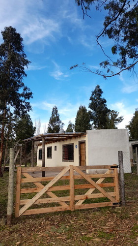 Casa Para 4 Personas. Lugar Arbolado. Hermoso. Tranquilo. Cerca Del Mar Y Parque