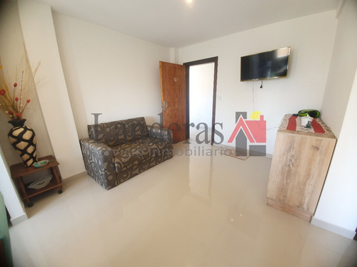 Imagen 7 de 13 de Impecable Departamento 2 Amb. - Una Cuadra Del Mar!